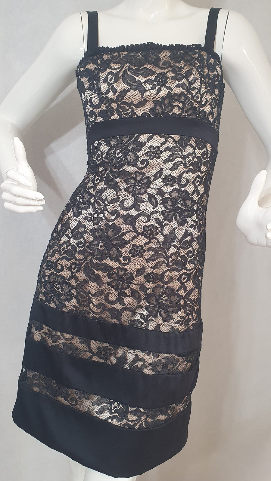 Badgley Mischka Black Lace Cocktail Dress