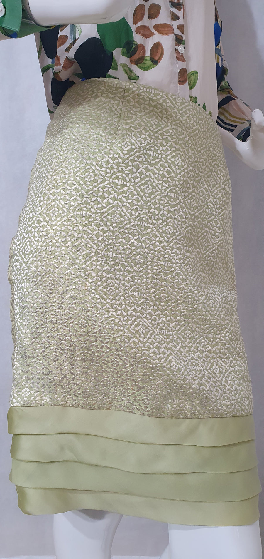 Roland Nivelais Sage Silk Jacquard Tiered Hem Pencil Skirt